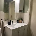 דירה Stor Innbydende Med 4 Soverom Og Sentral Beliggenhet נוטודן