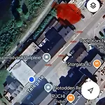 Stor Innbydende Med 4 Soverom Og Sentral Beliggenhet *